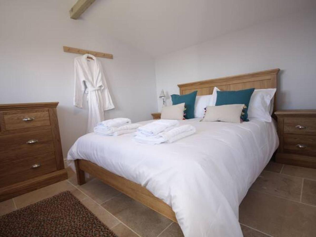 Pass The Keys Stunning Location Close To City Centre Bath Exterior photo